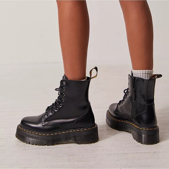 Dr Martens Jadon Max Black Smooth Leather Lace-Up Combat Boots Women’s Size 9 - Picture 9 of 9